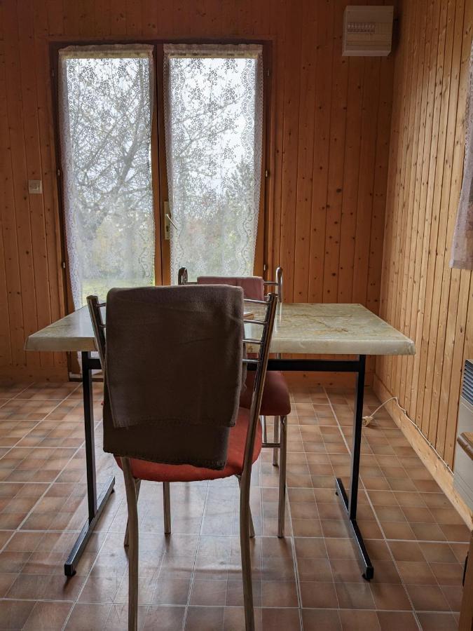 Au Petit Chalet D'Illiers Combray - Salle D'Eau Uniquement Экстерьер фото