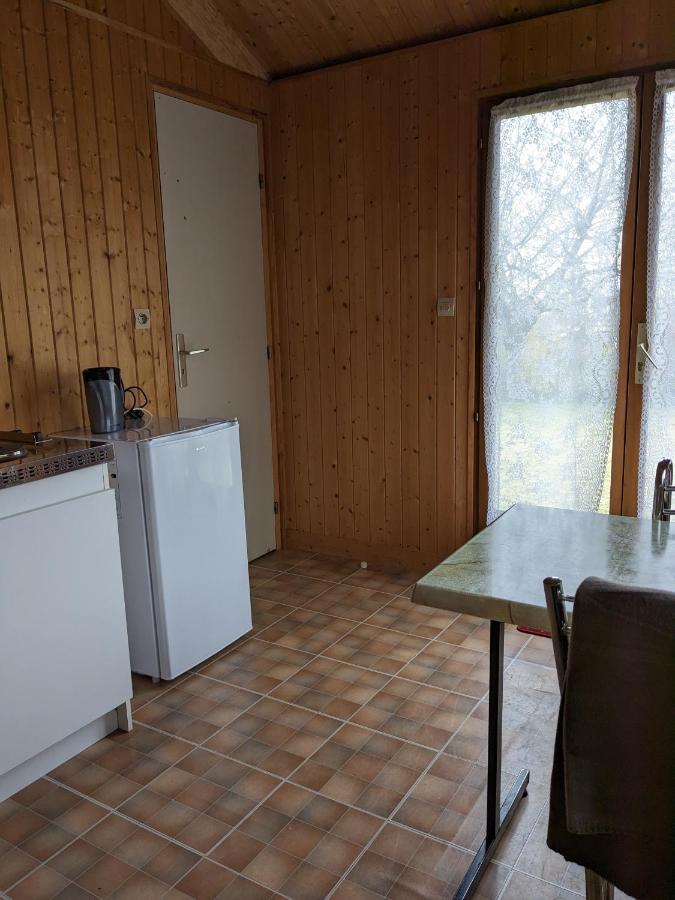 Au Petit Chalet D'Illiers Combray - Salle D'Eau Uniquement Экстерьер фото
