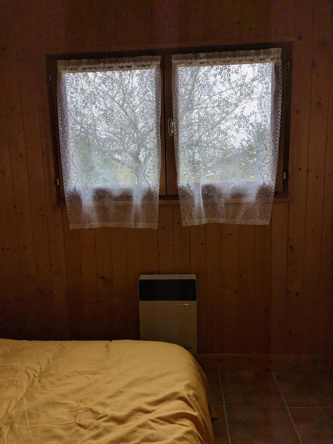 Au Petit Chalet D'Illiers Combray - Salle D'Eau Uniquement Экстерьер фото