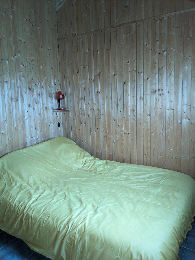 Au Petit Chalet D'Illiers Combray - Salle D'Eau Uniquement Экстерьер фото